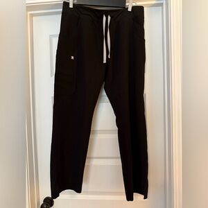 Figs Scrub Set Black- Large Petite- Like New